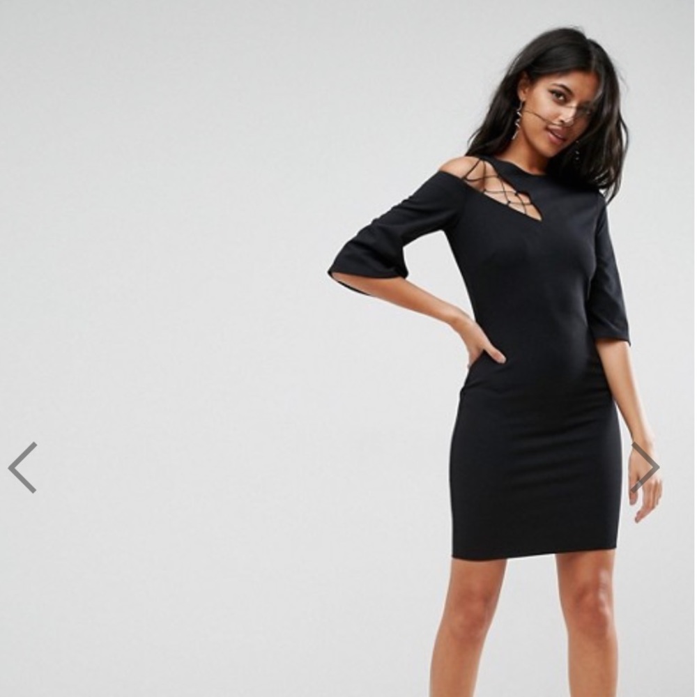 NWT ASOS Black 3/4 Sleeve Lace Up Shoulder Shift Dress
